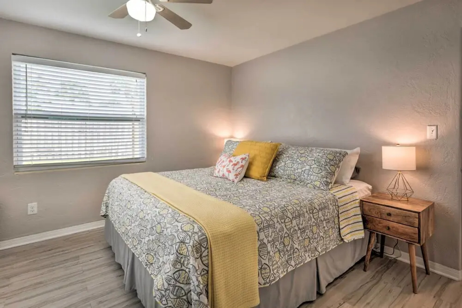 Bright Bungalow With Porch: Walk to Ormond Beach!