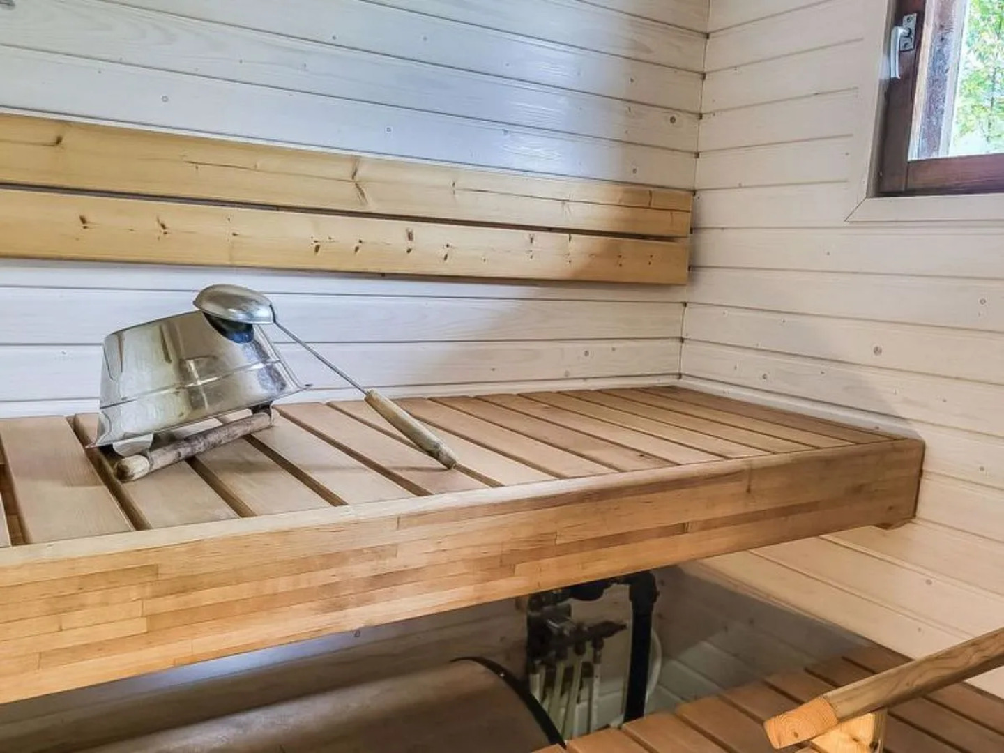 Aurinkoalppi 12a paritalo