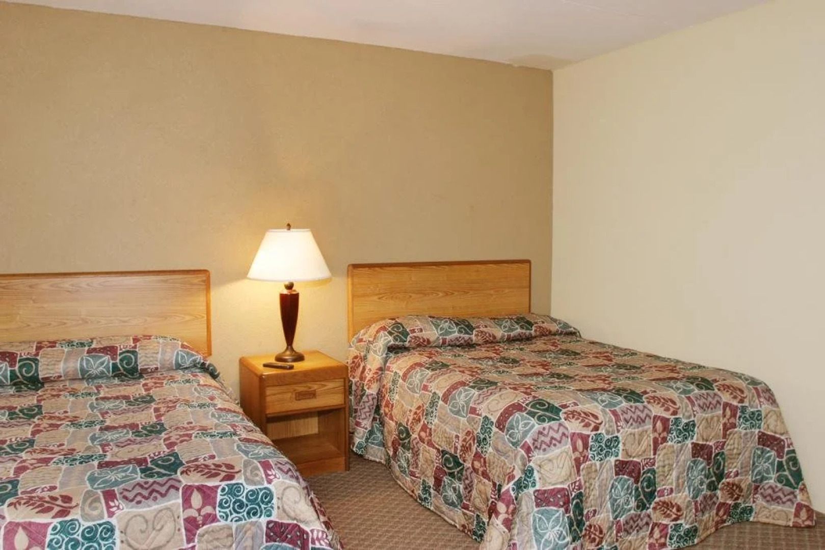 The Crusader Oceanfront Family Resort