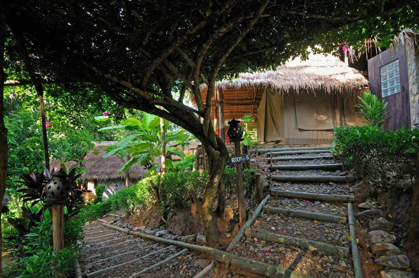 Kamu Lodge