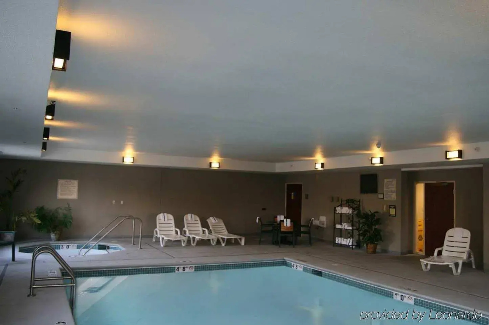 Quality Inn & Suites Quincy - Downtown