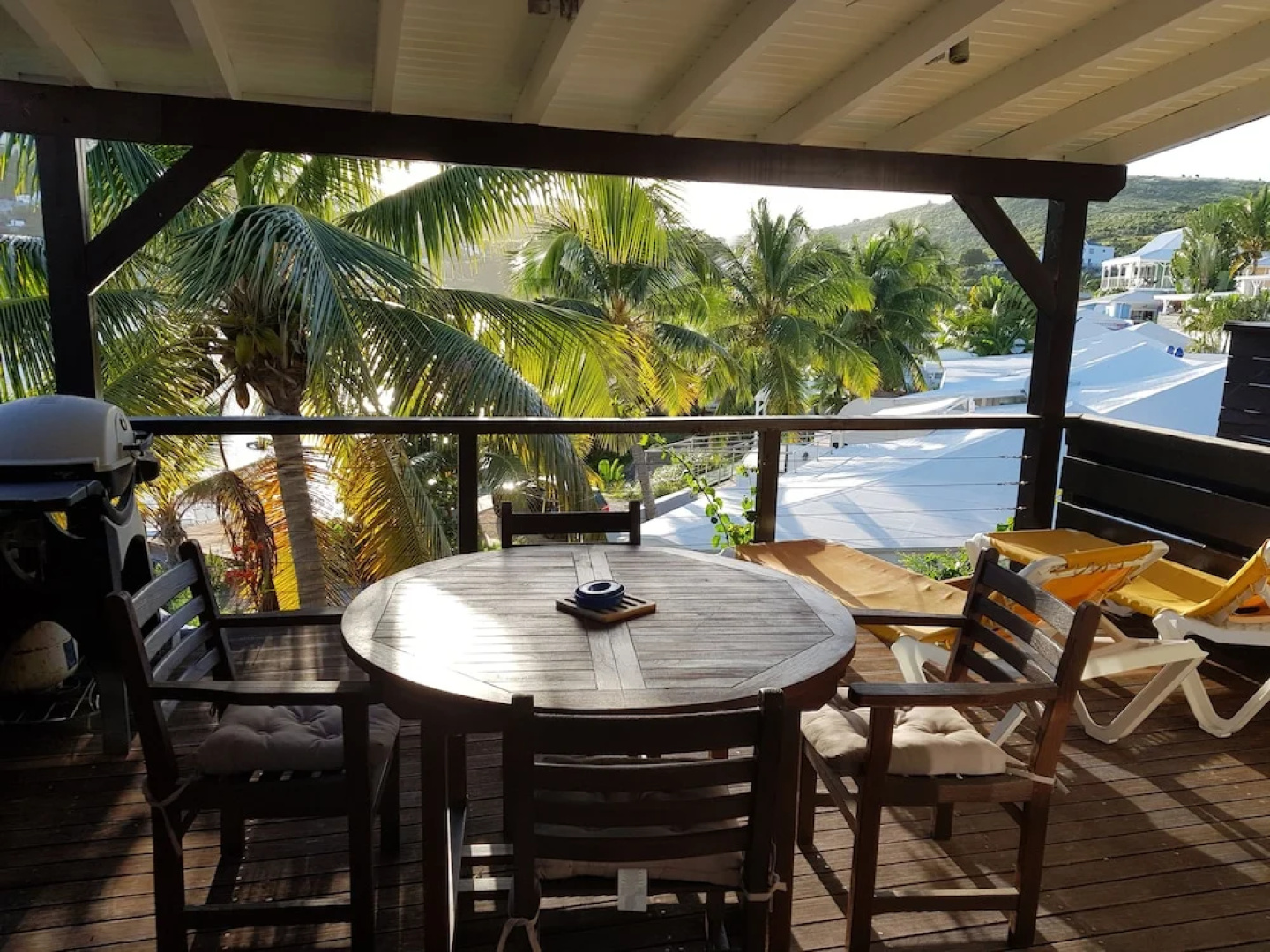 Les Balcons d'Oyster Pond