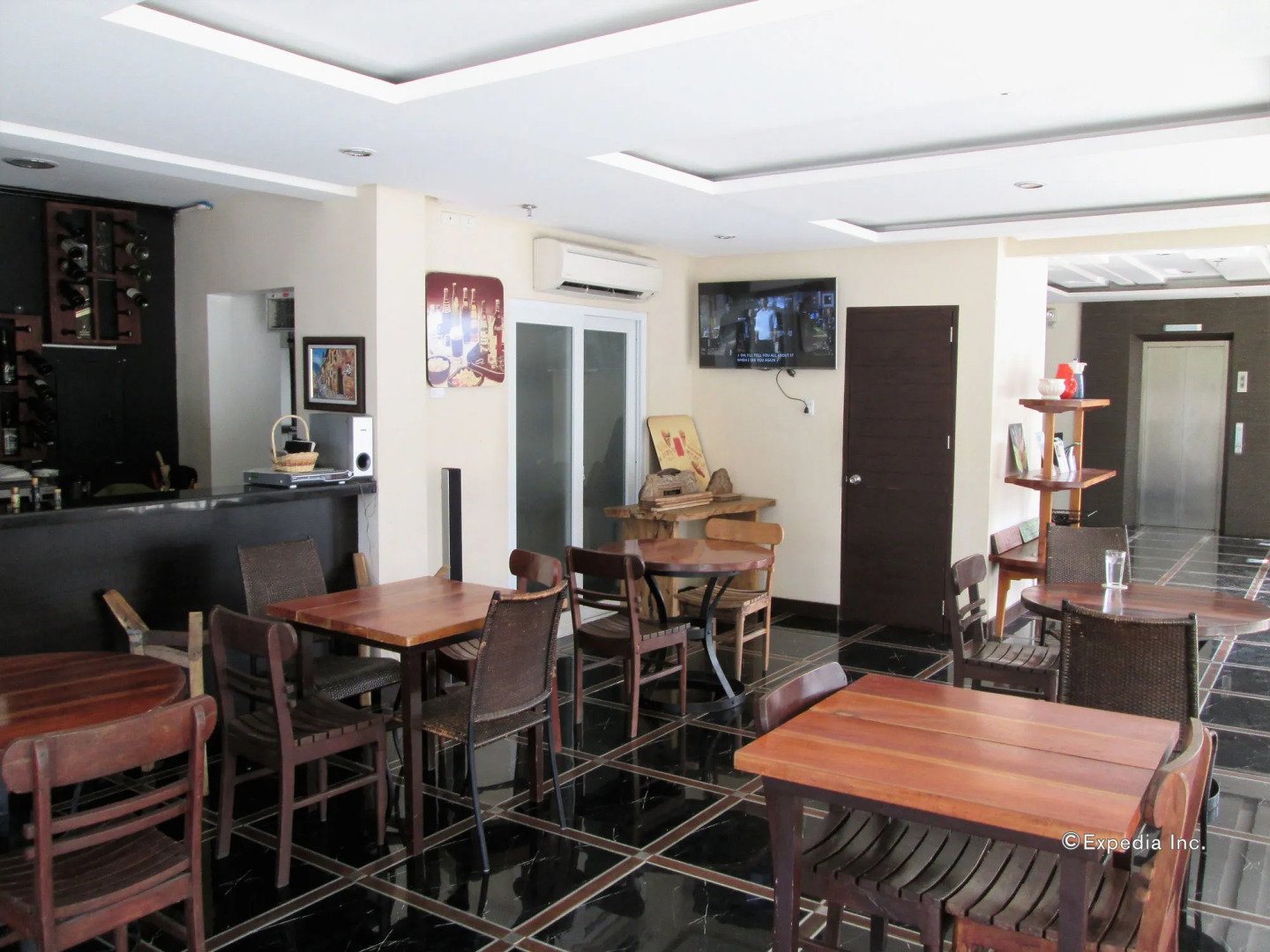 Upperhouse Hotel Formerly Pacifico Boutique by Hiverooms