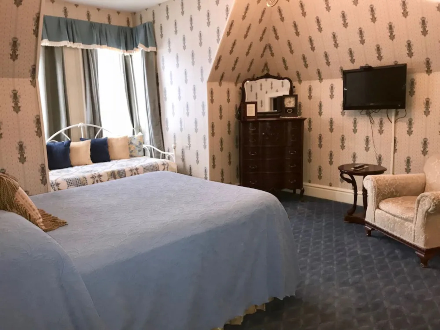 Batcheller Mansion Inn