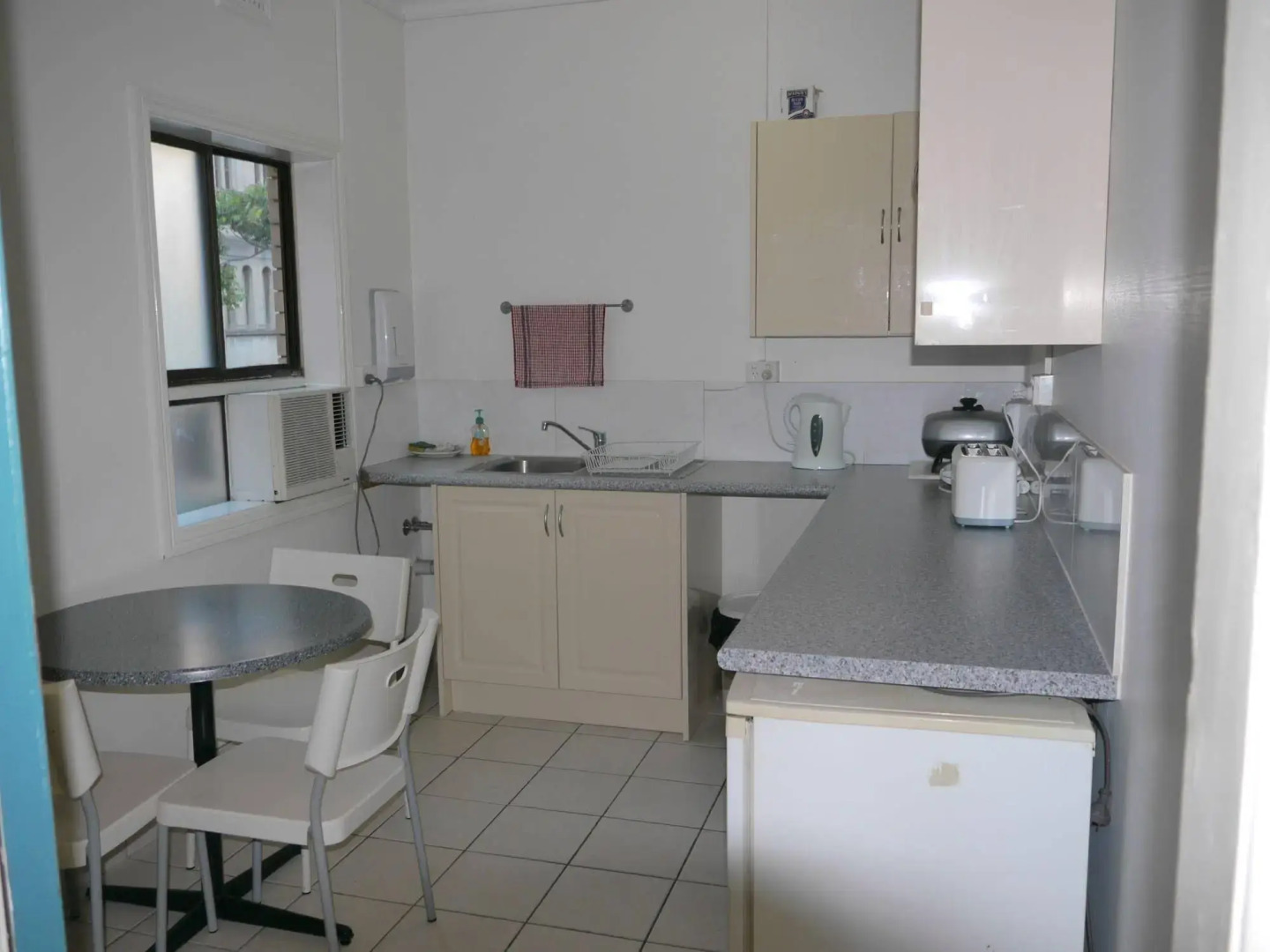 Acacia Inner City Inn