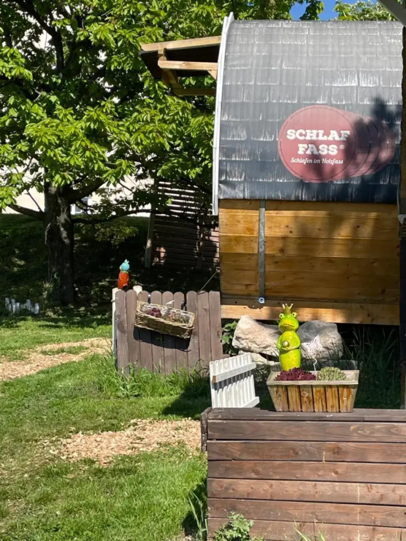 Schlaffass - Schlafen im Holzfass Thallern