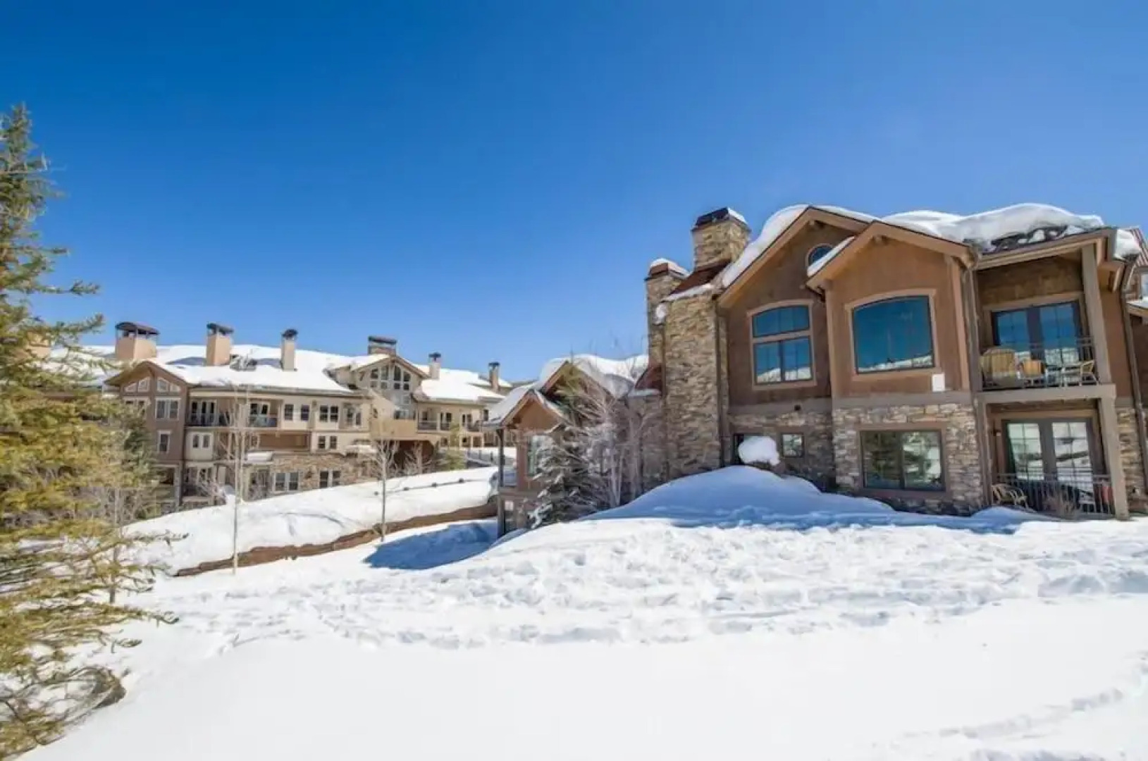 Ski-In, Ski-Out 4 Bedroom Luxury Townhome in Snowmass Village