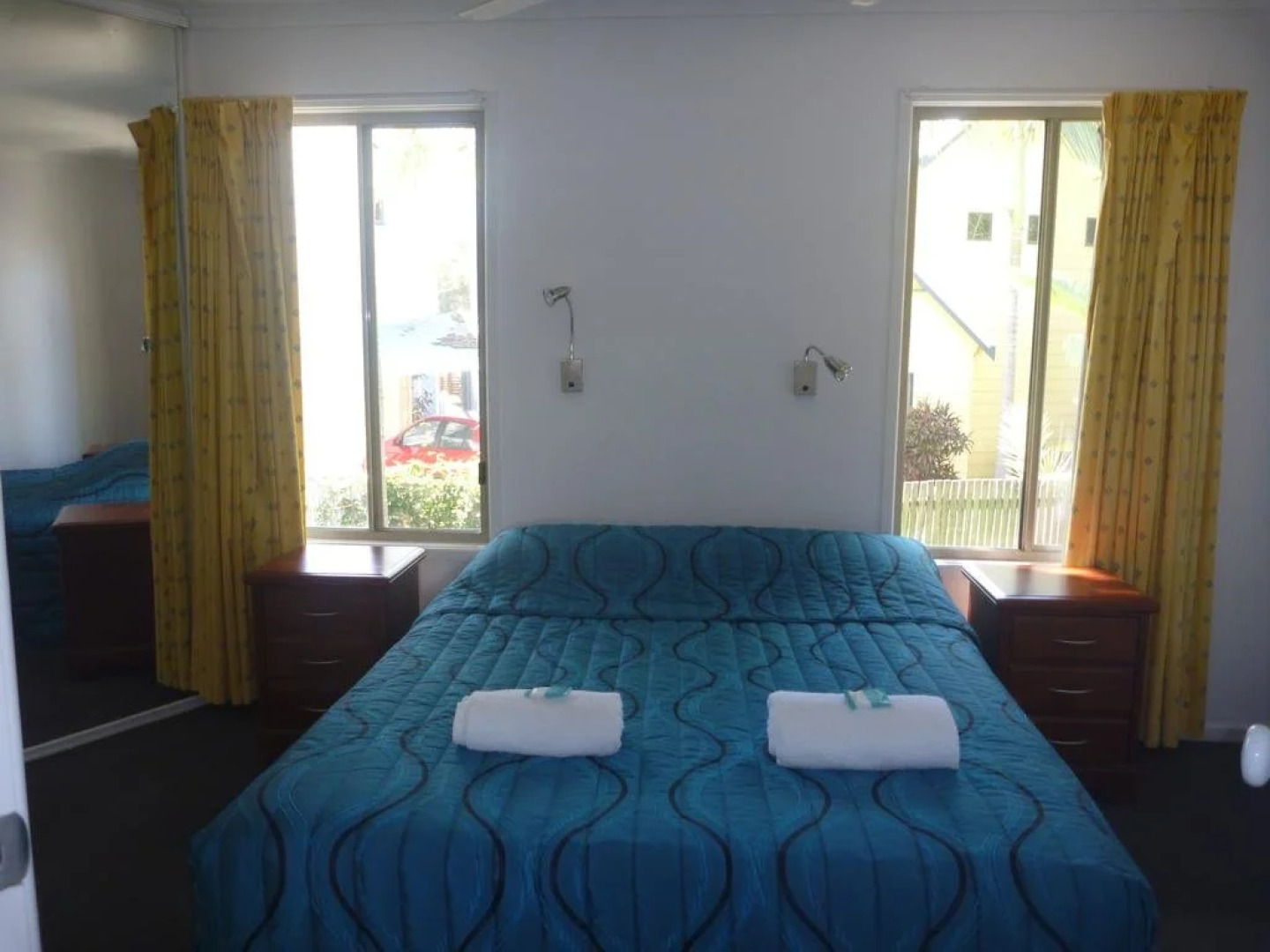 Boyne Island Motel and Villas