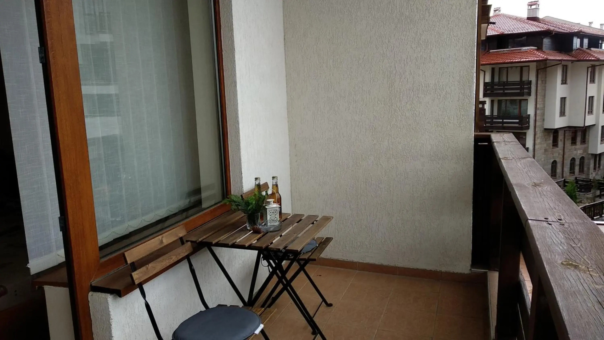 Pine Tree Apartment D34