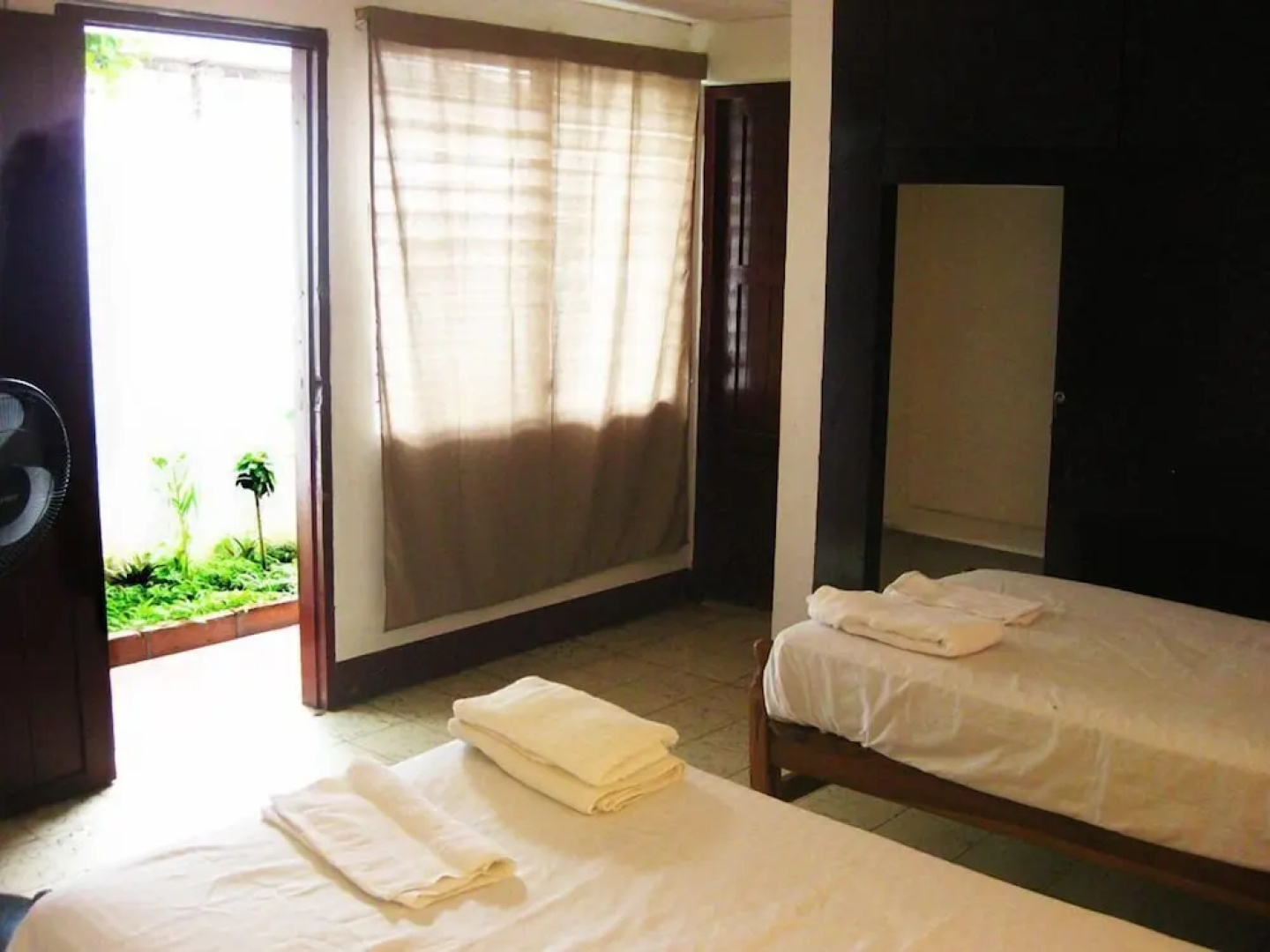 Hostal MALINCHE LEON