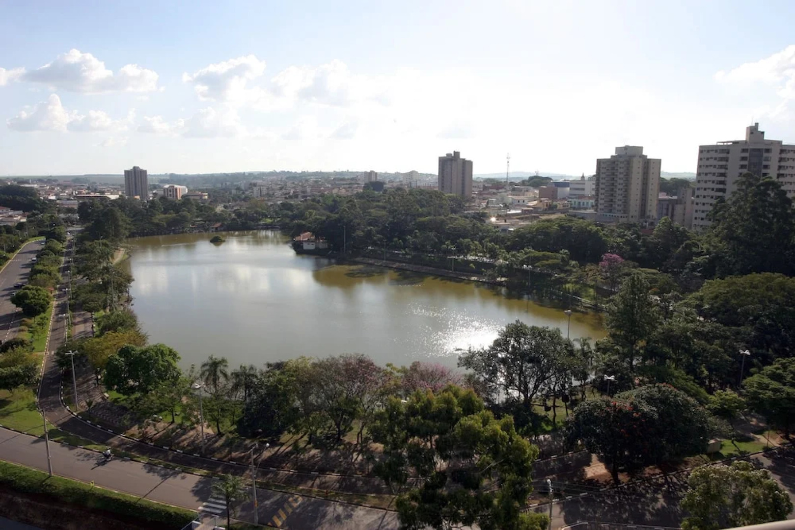 Lagoa Serena Flat Hotel