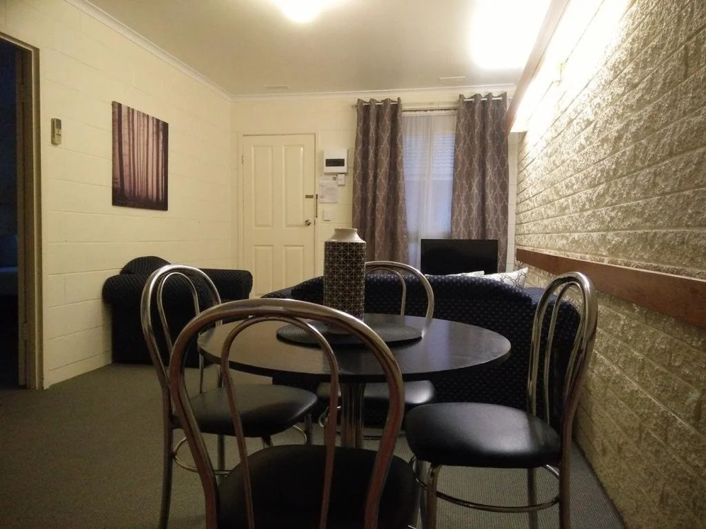 Hybiscus Lodge Waterfront