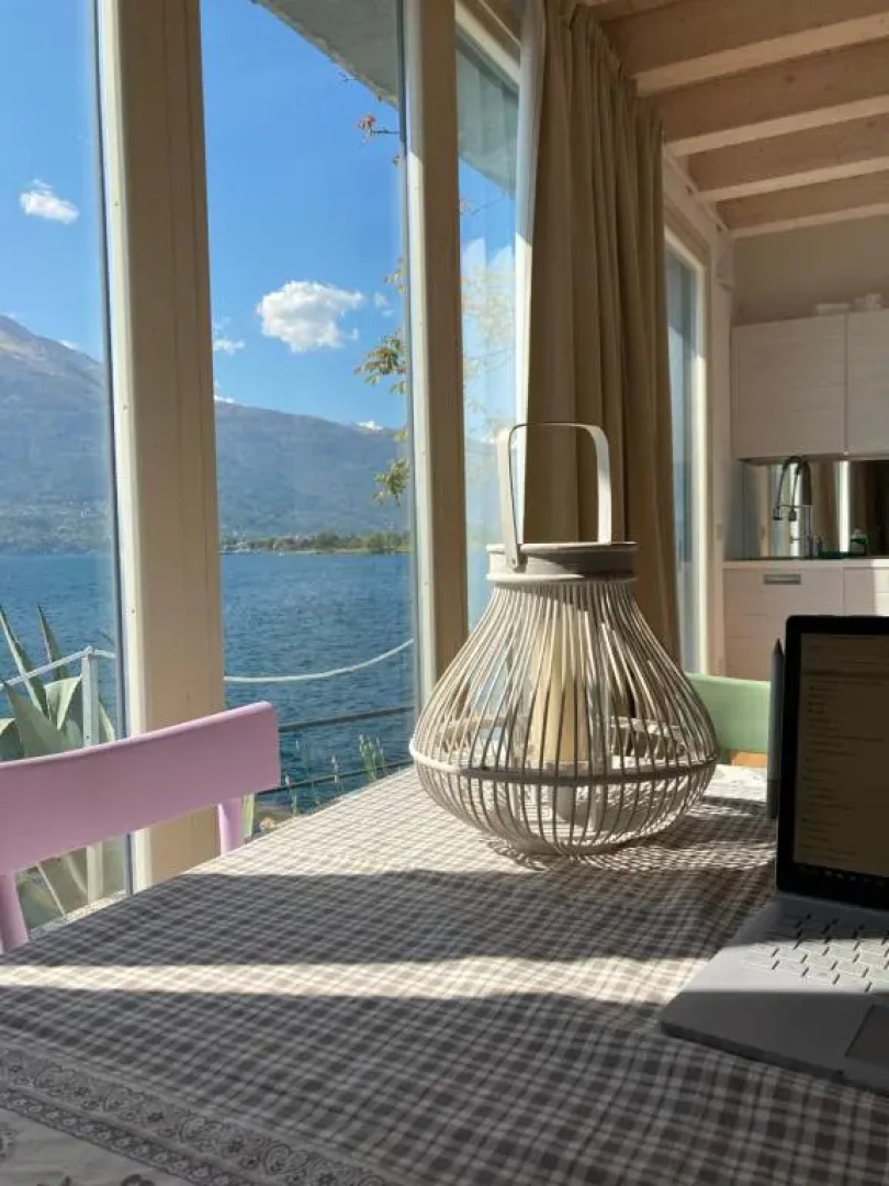 Unique waterfront private house at Como lake