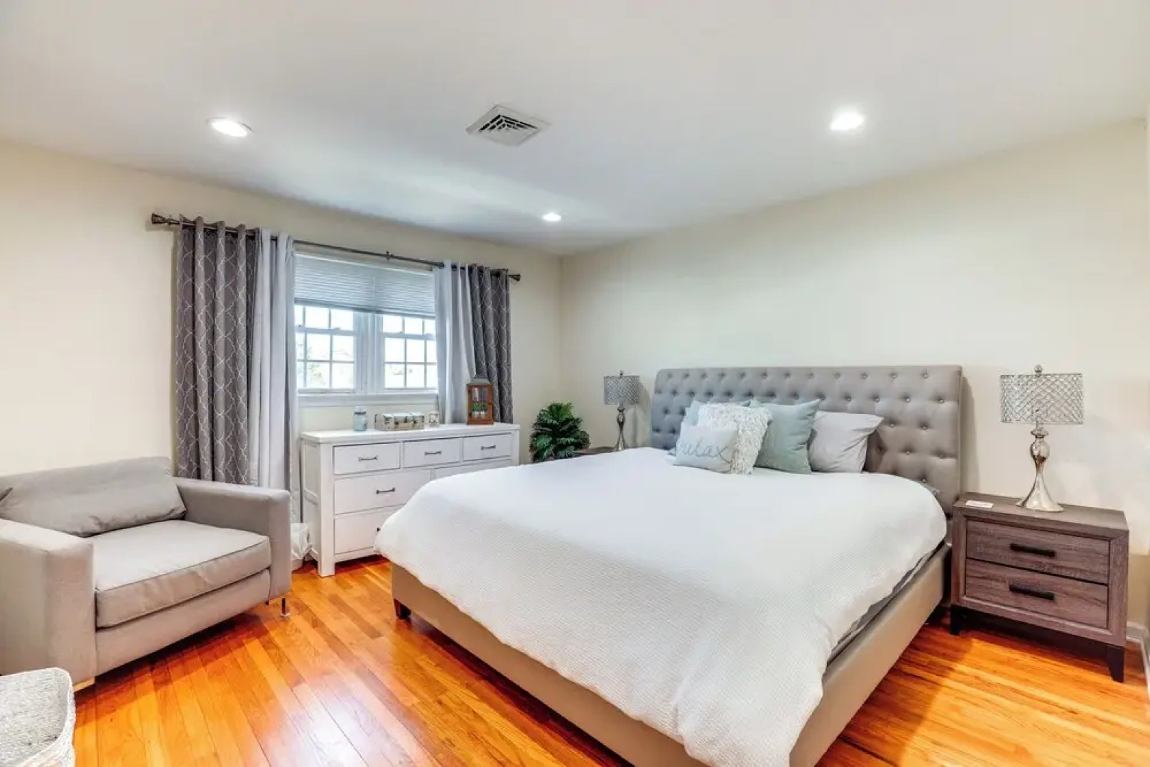 Walk to Beach: Waterfront Mantoloking Gem w/ Deck!