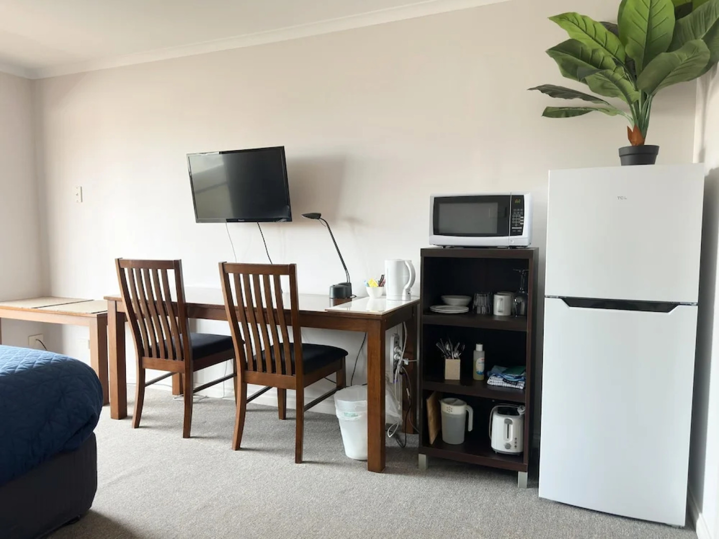 Port Vincent Motel & Apartments