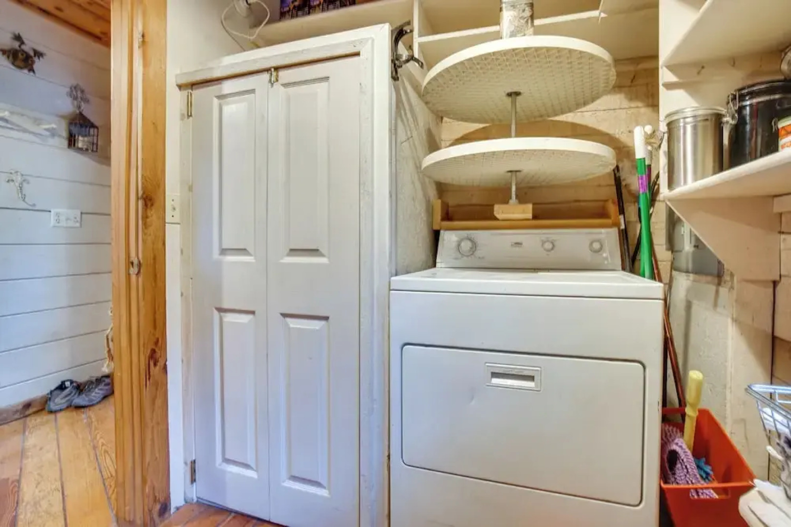 Tree-lined Mccall Cabin: Walk to Payette River!