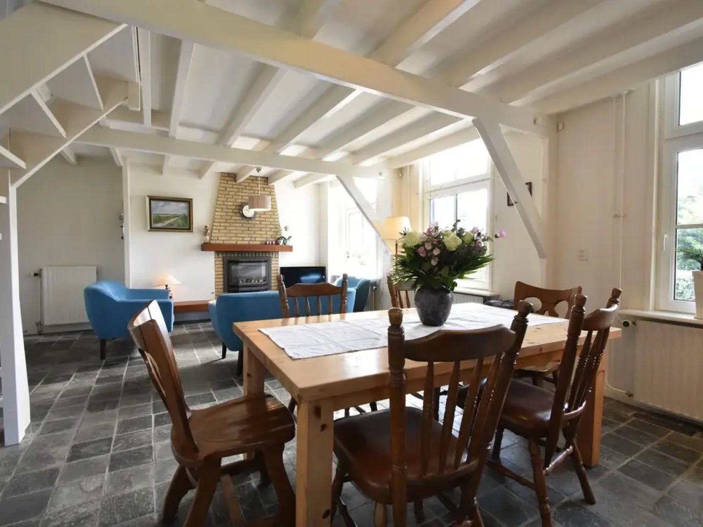 Alluring Holiday Home in Burgh Haamstede With Terrace