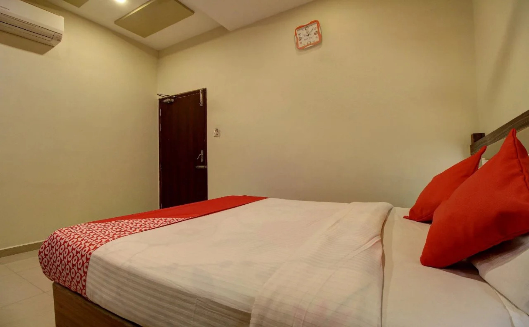 Temple City Lake Inn By OYO Rooms