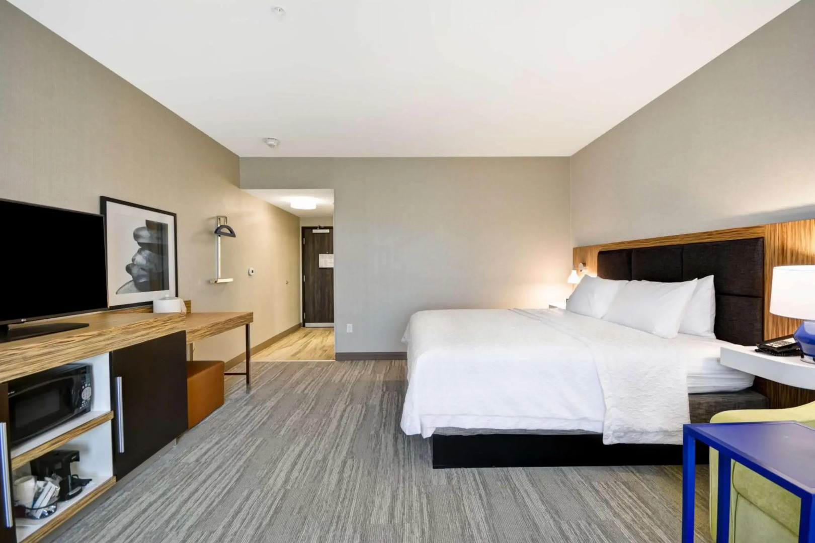 Hampton Inn & Suites Detroit/Warren