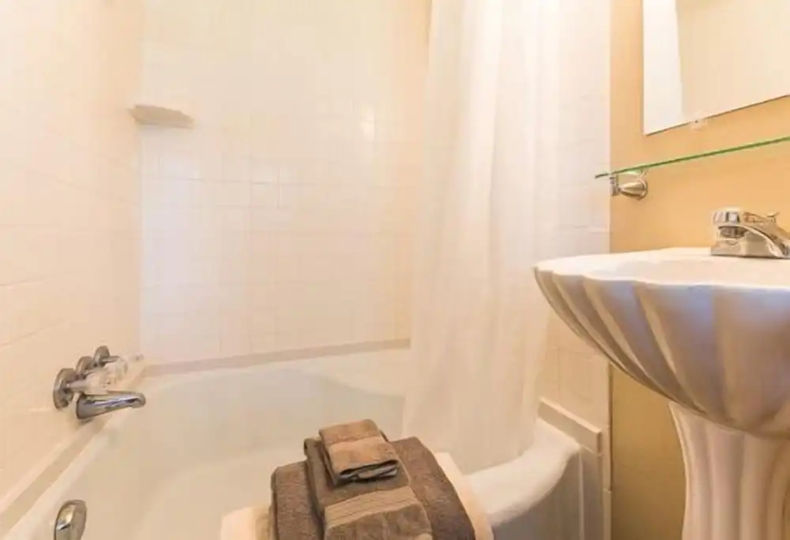 Lake Texoma Lodge and Resort