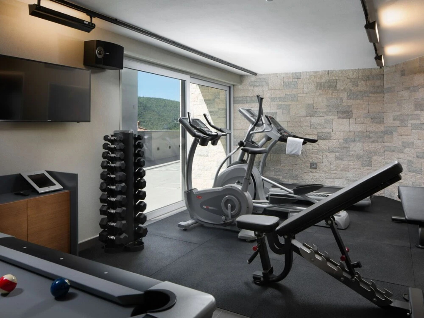 Vlastelini II Duga Luka