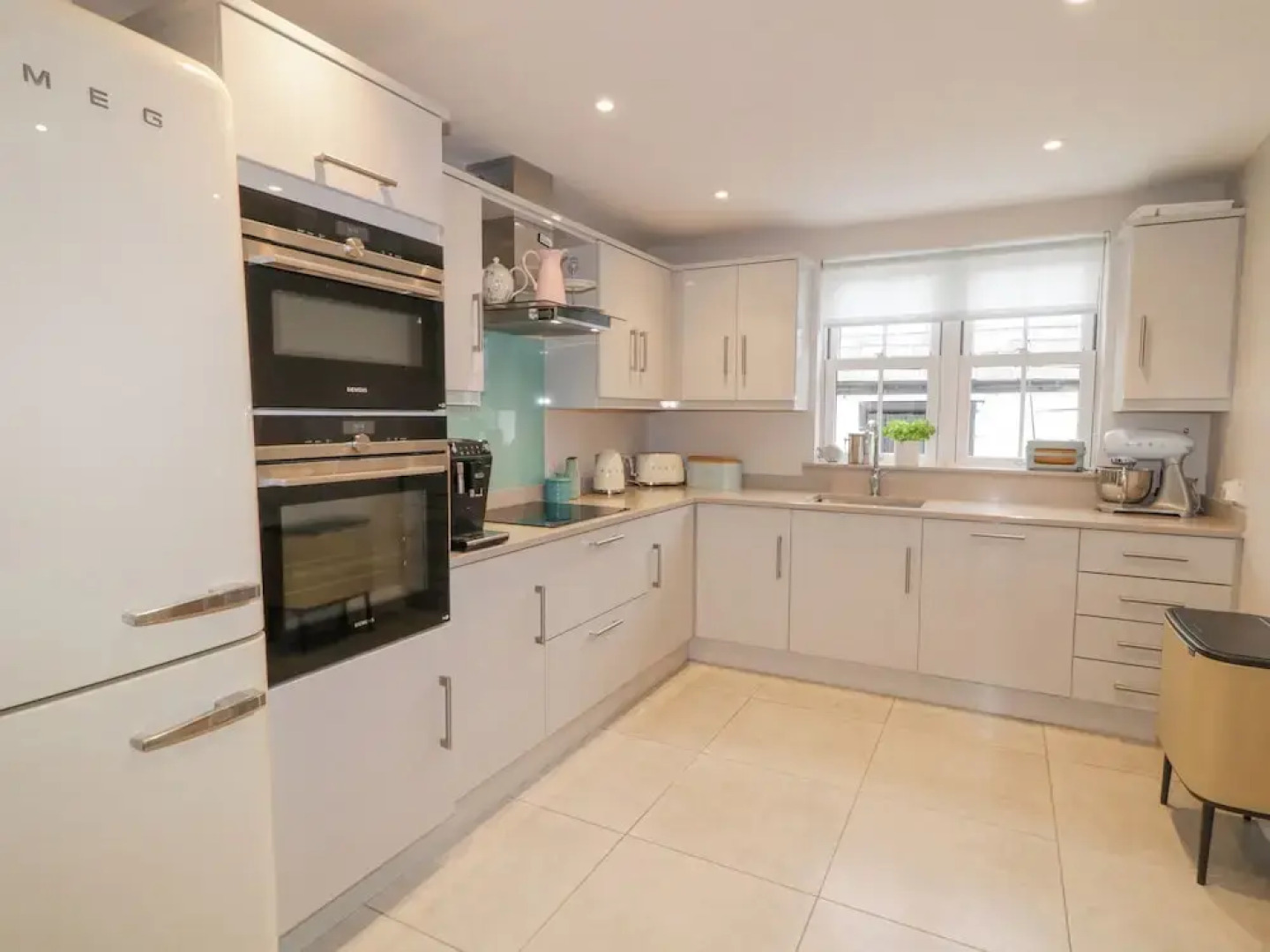 3 Coastguard Station