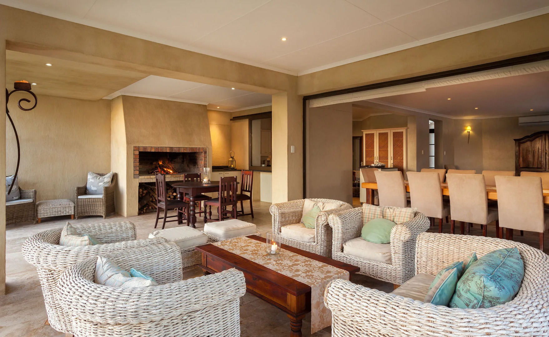 Super Tubes Guesthouse