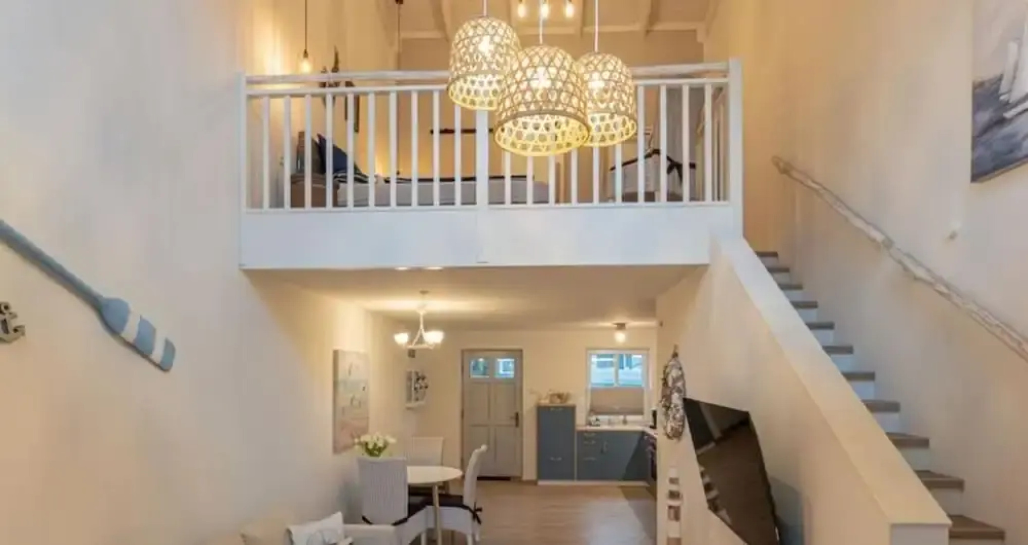 Fordebrise Modern Retreat