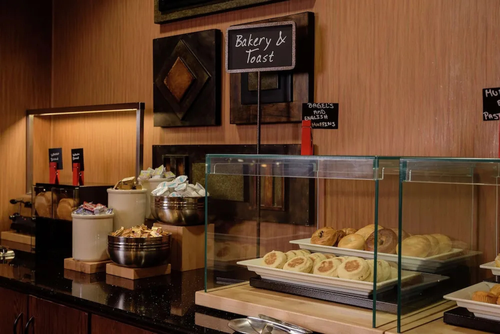 Embassy Suites Minneapolis - North