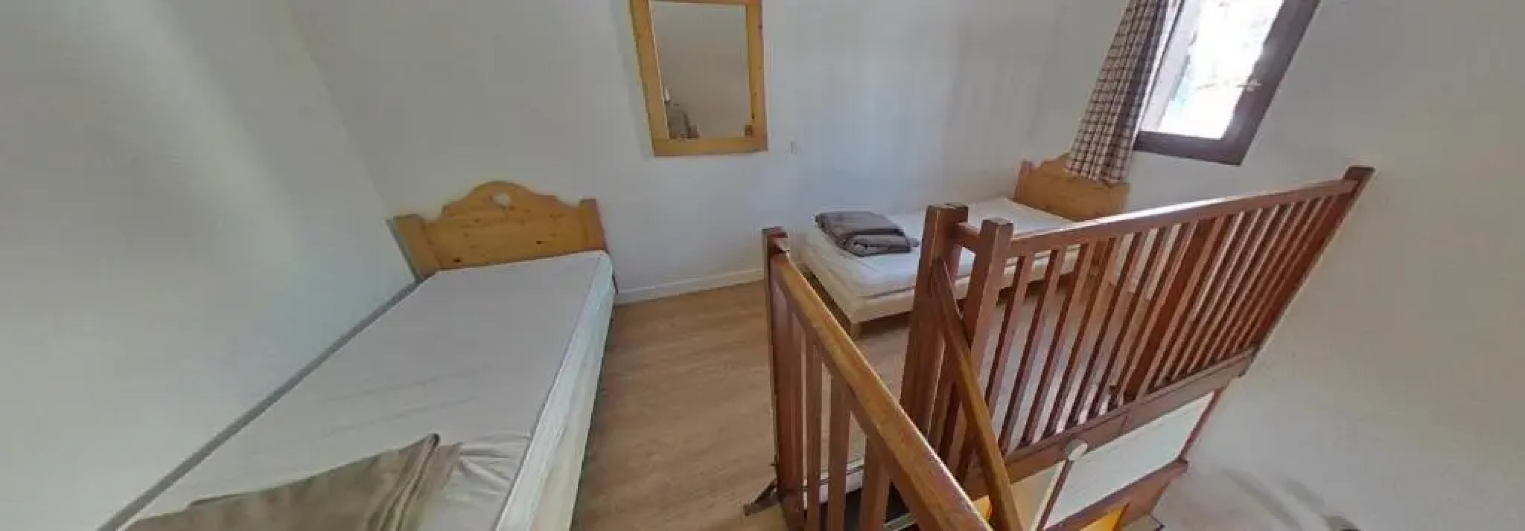 Tignes rond point des pistes vue panoramique au soleil