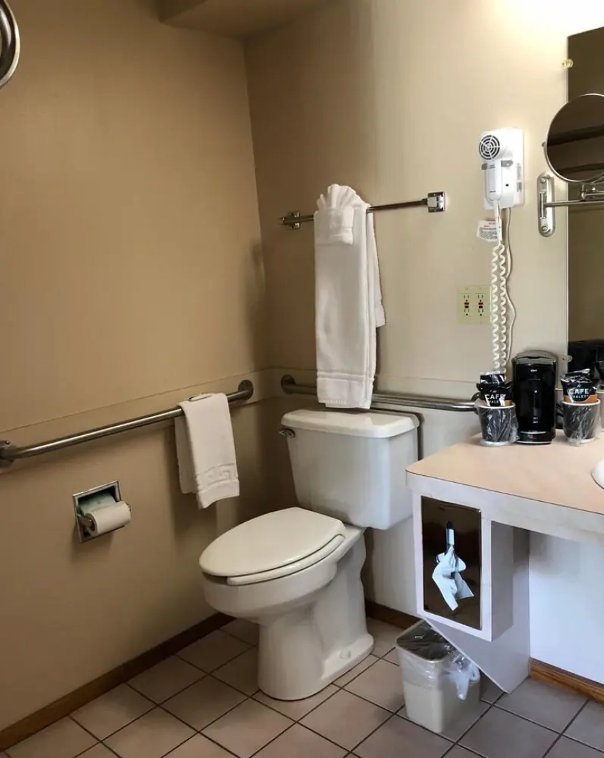 Riverwood Inn of Glenwood