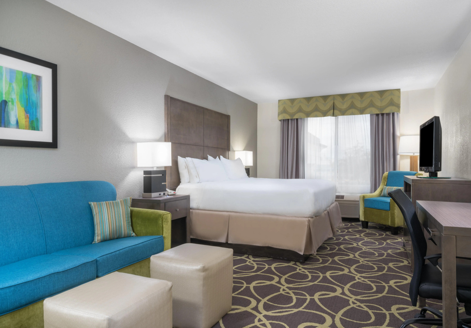 Holiday Inn Express & Suites Ames by IHG
