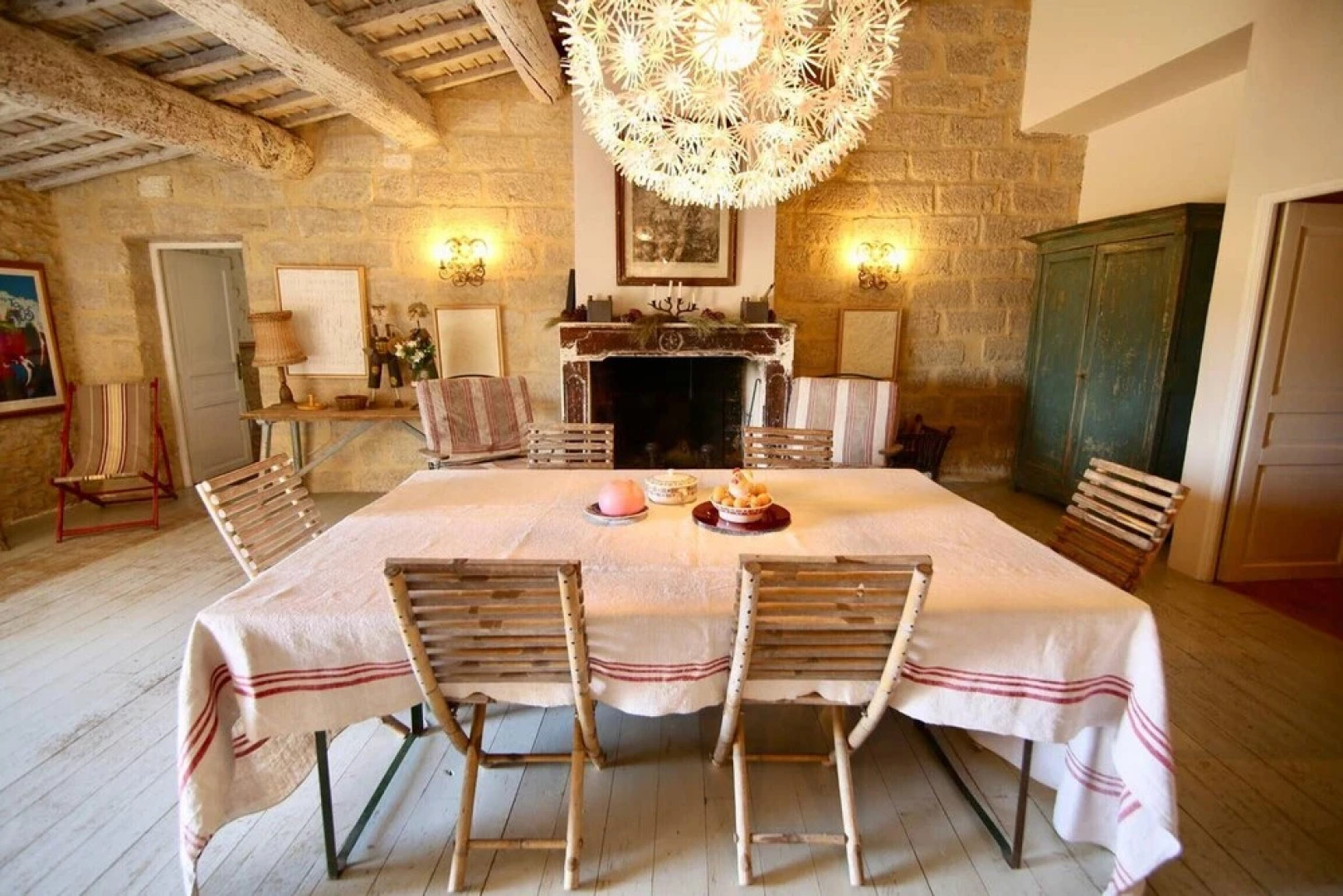 House With 3 Bedrooms in Marsillargues, With Enclosed Garden and Wifi