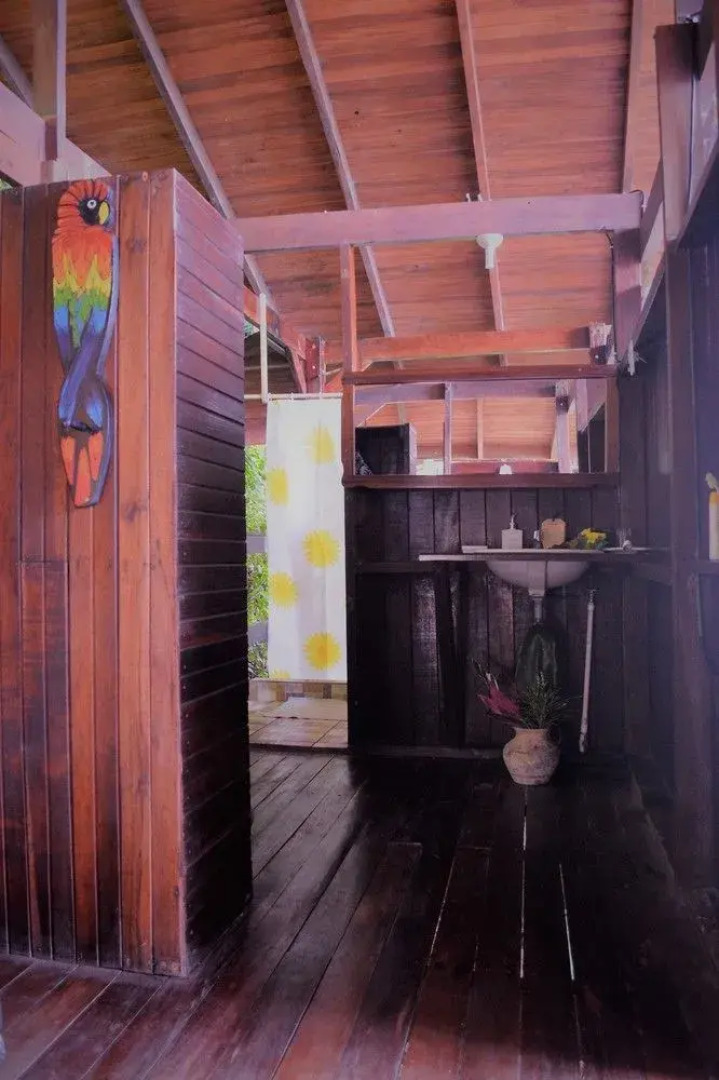 Lookout Inn Beach Rain forest Eco Lodge