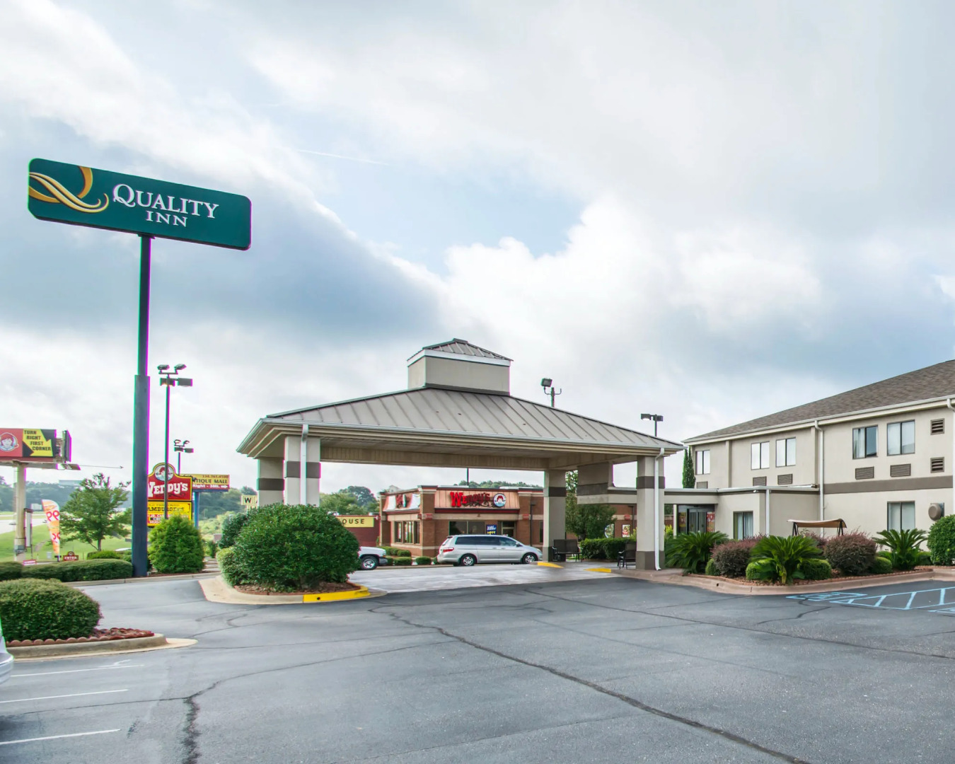 Quality Inn Prattville I-65