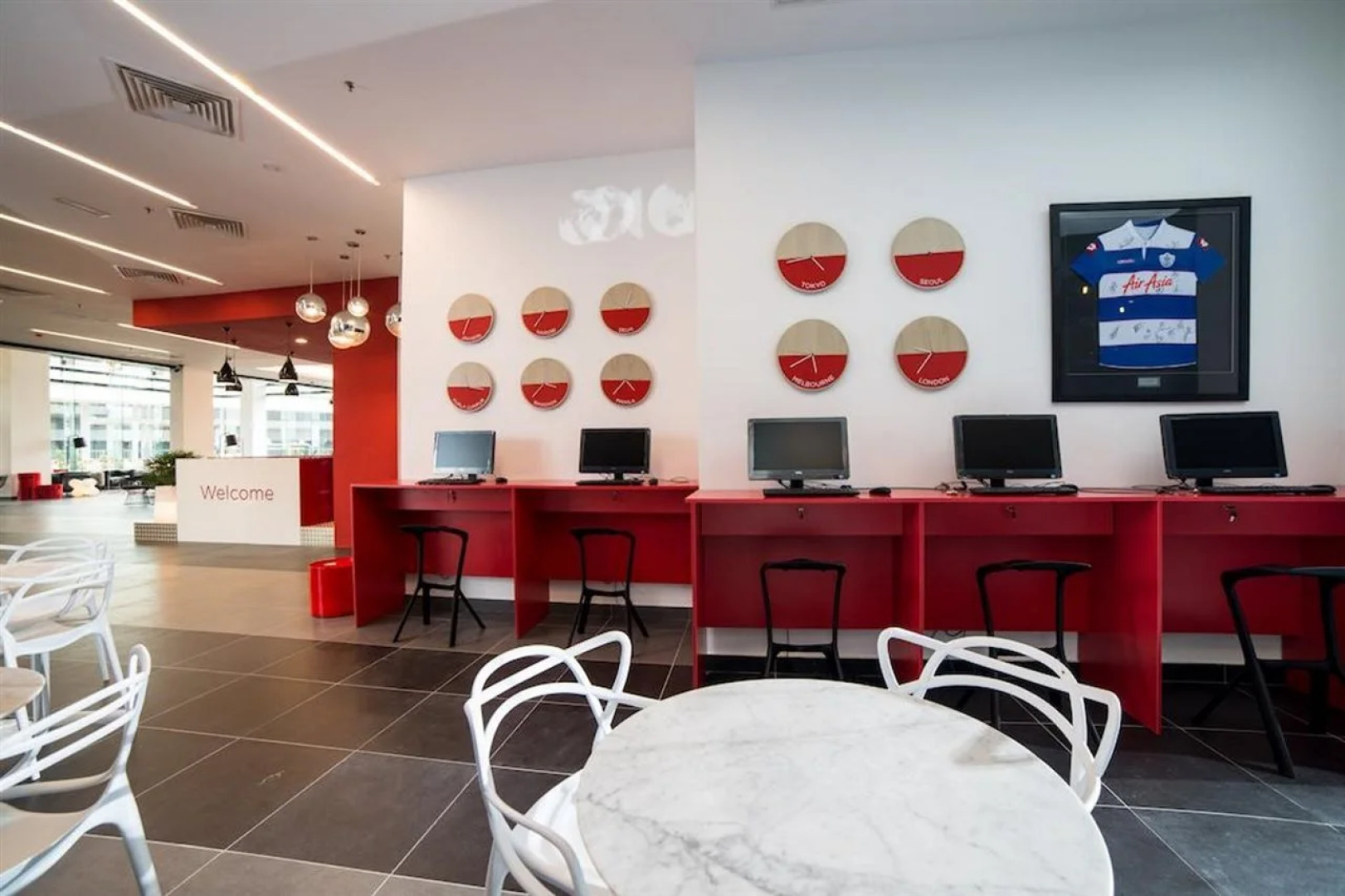 Tune Hotel Klia-Klia2 (Airport Transit Hotel)