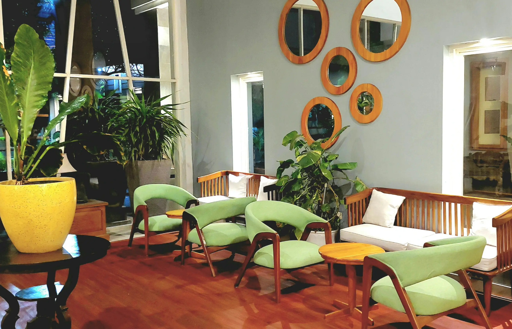 Hotel Transit Pasuruan