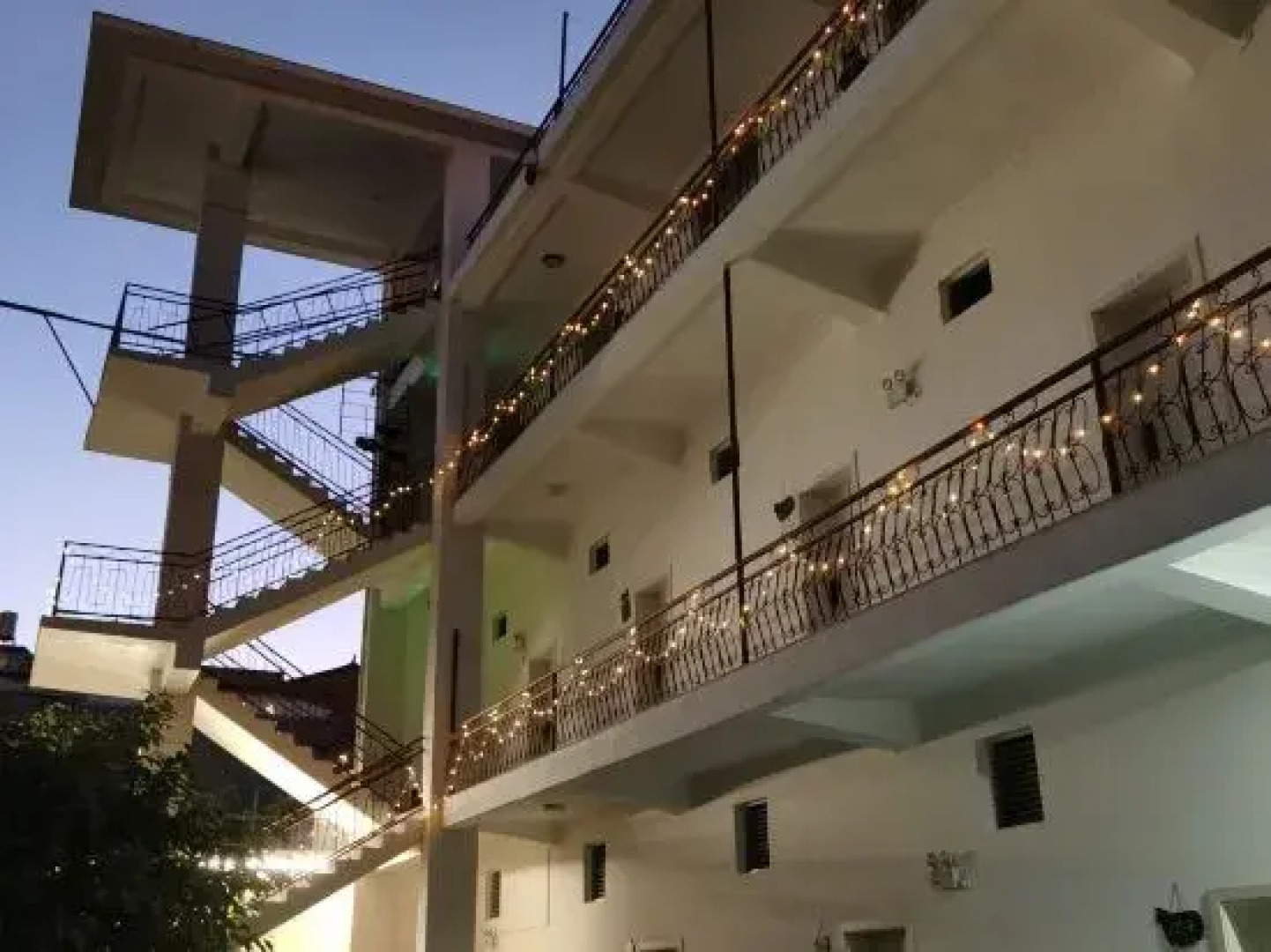 Weishan Longxi  HOTEL