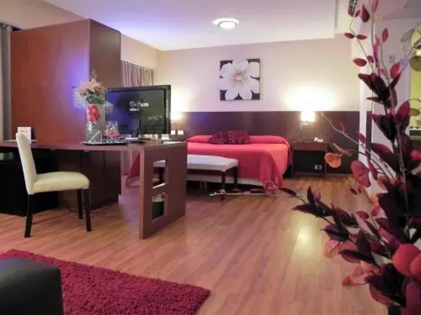 Hotel Portal del Este