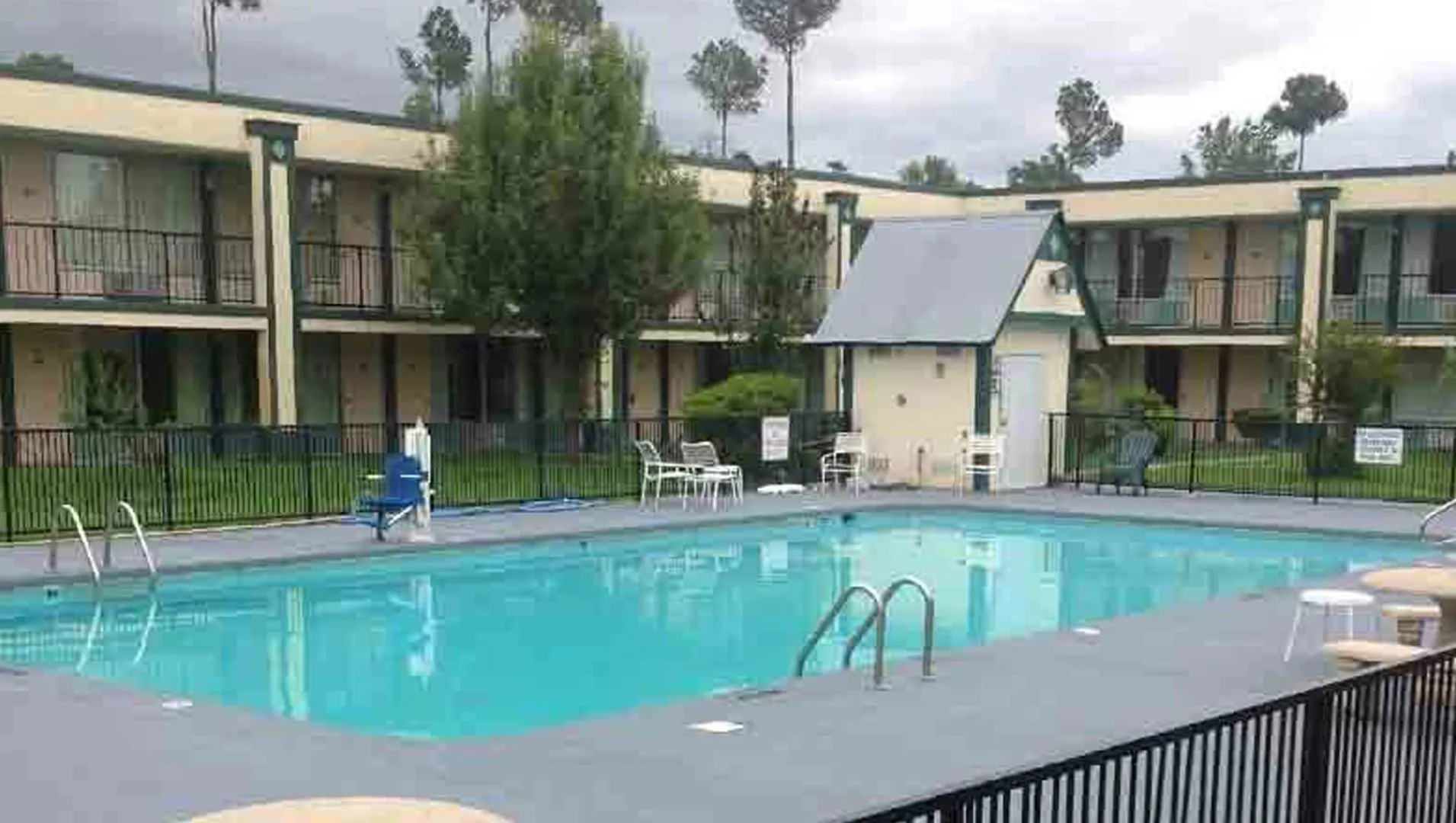 Super Inn and Suites Milledgeville