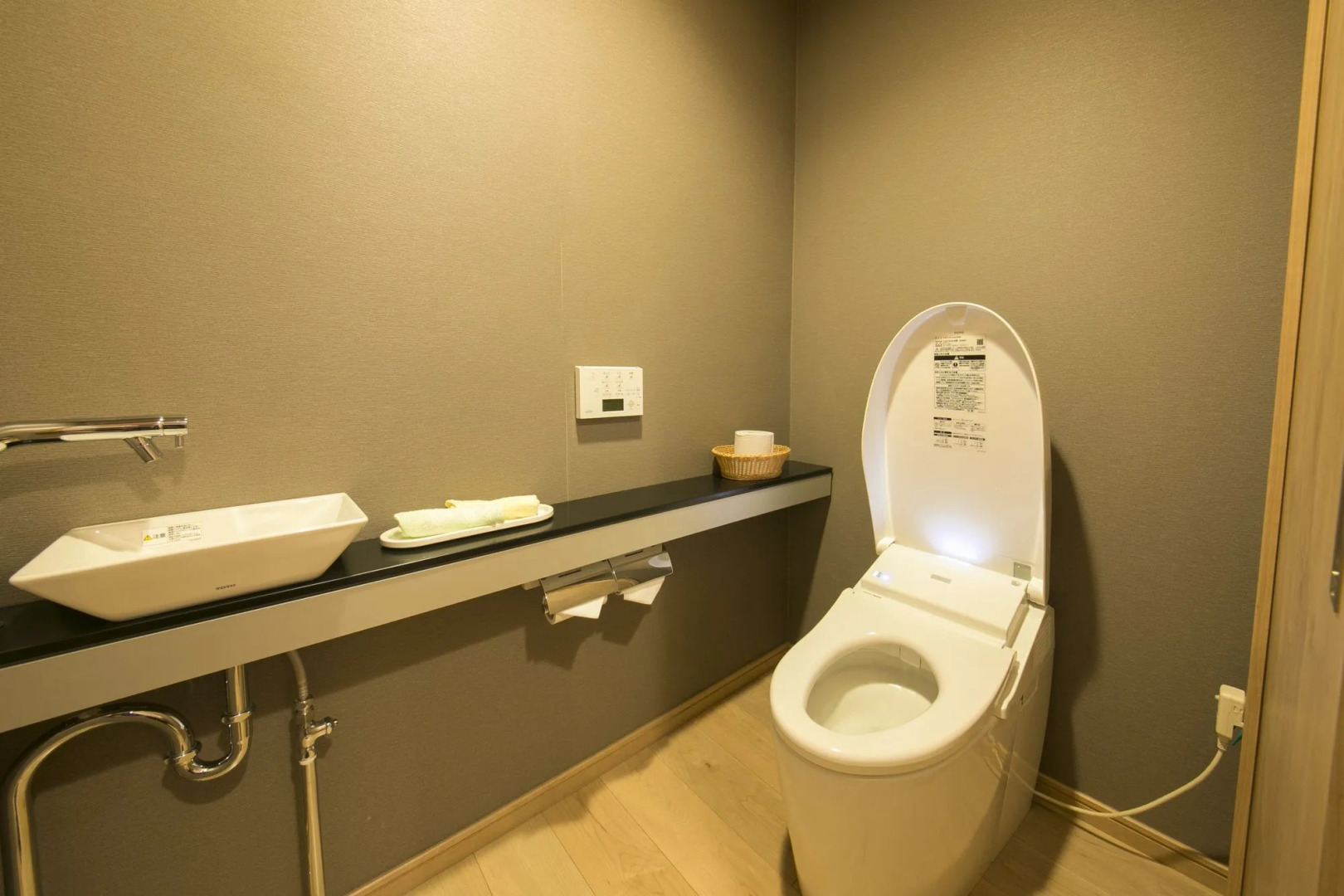 Yugawara Mizunokaori