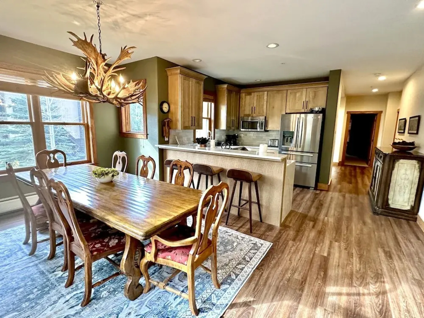 2348 Red Hawk Townhomes 3 Bedroom Condo by RedAwning