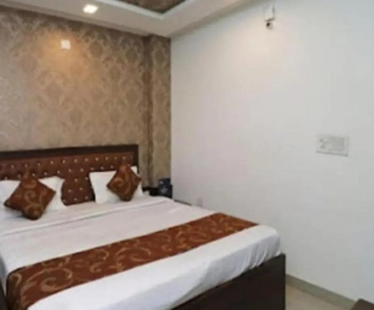 Hotel C.P Residency By WB Inn