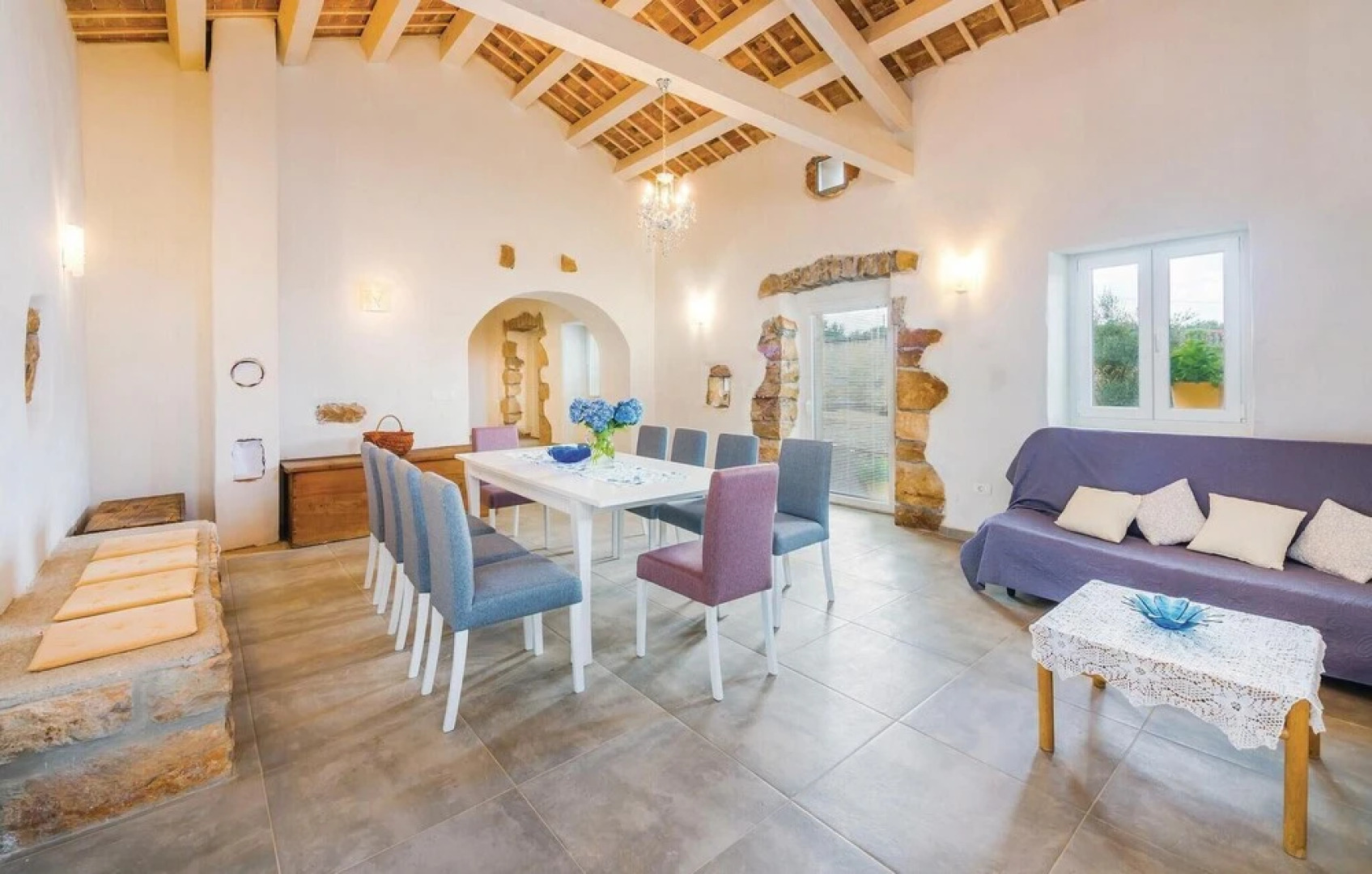 Stunning Home in Ruzici With Wifi and 3 Bedrooms