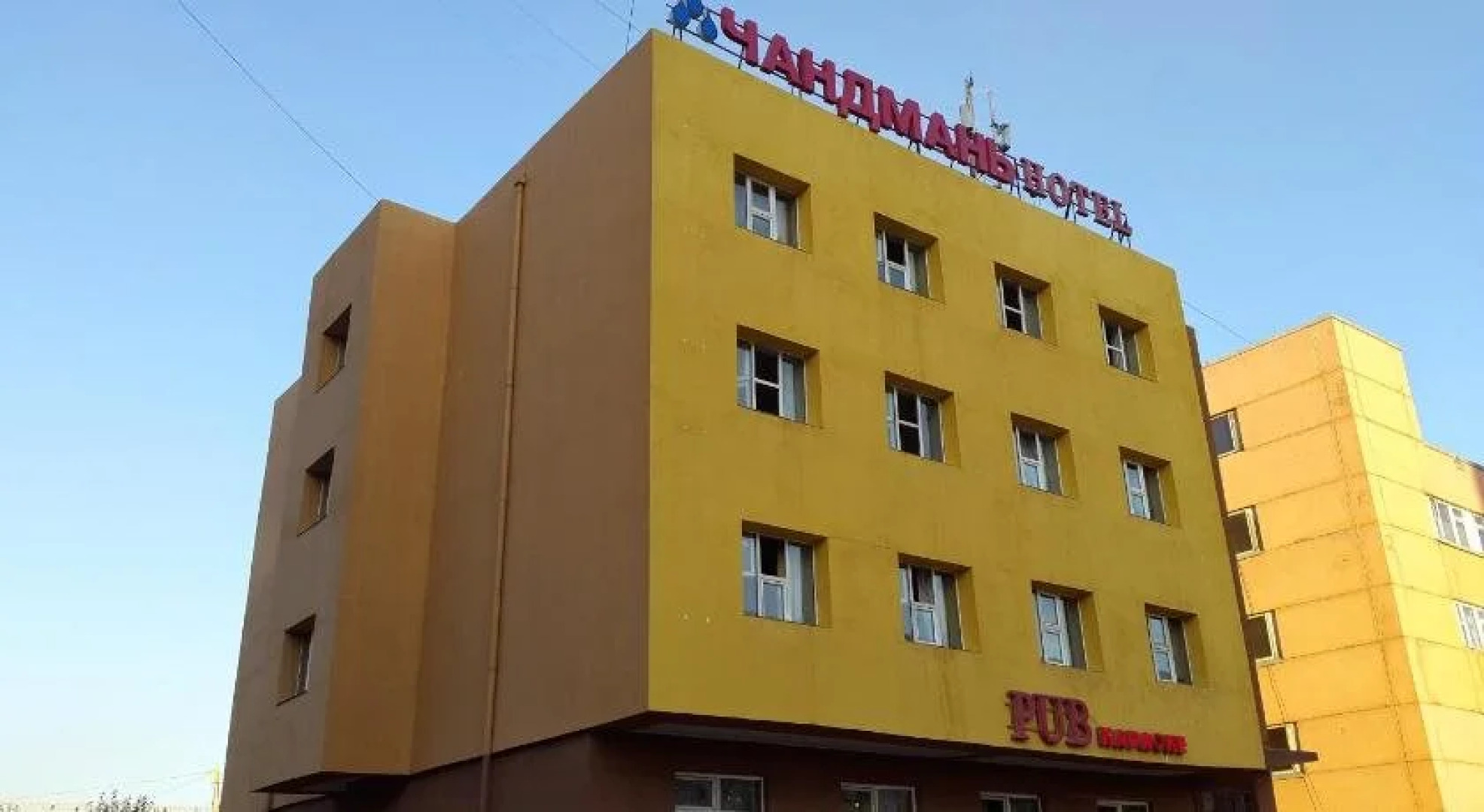 Chandmani Hotel&Tour