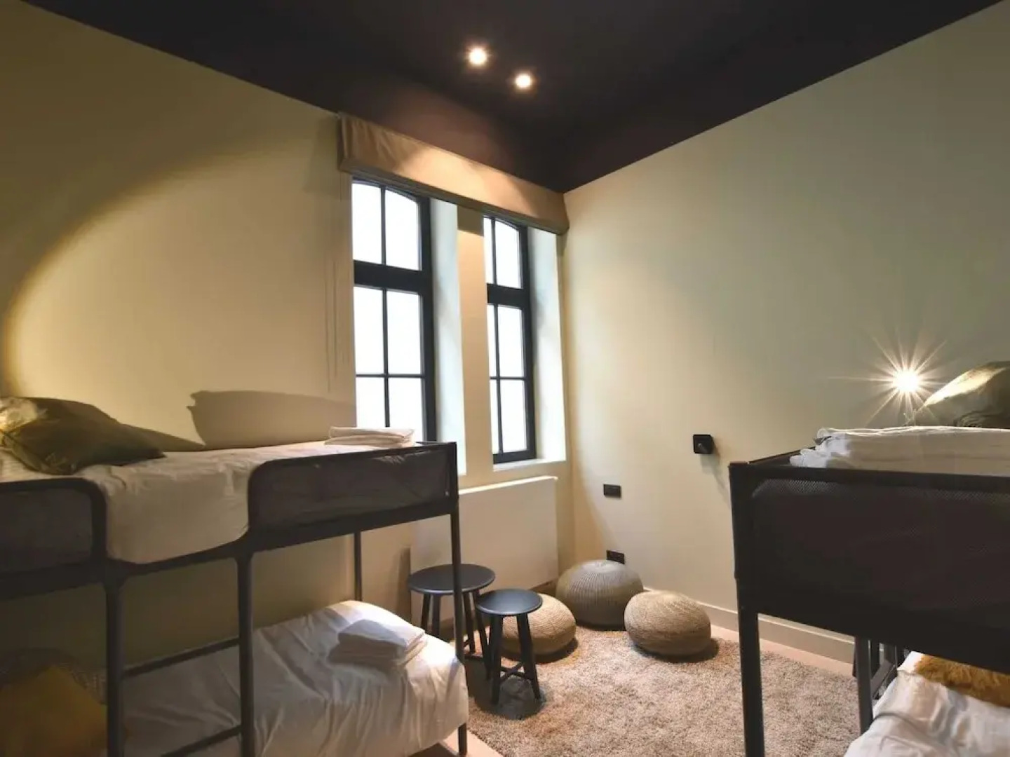 Luxurious Apartment in Nieuwpoort with Hot Tub