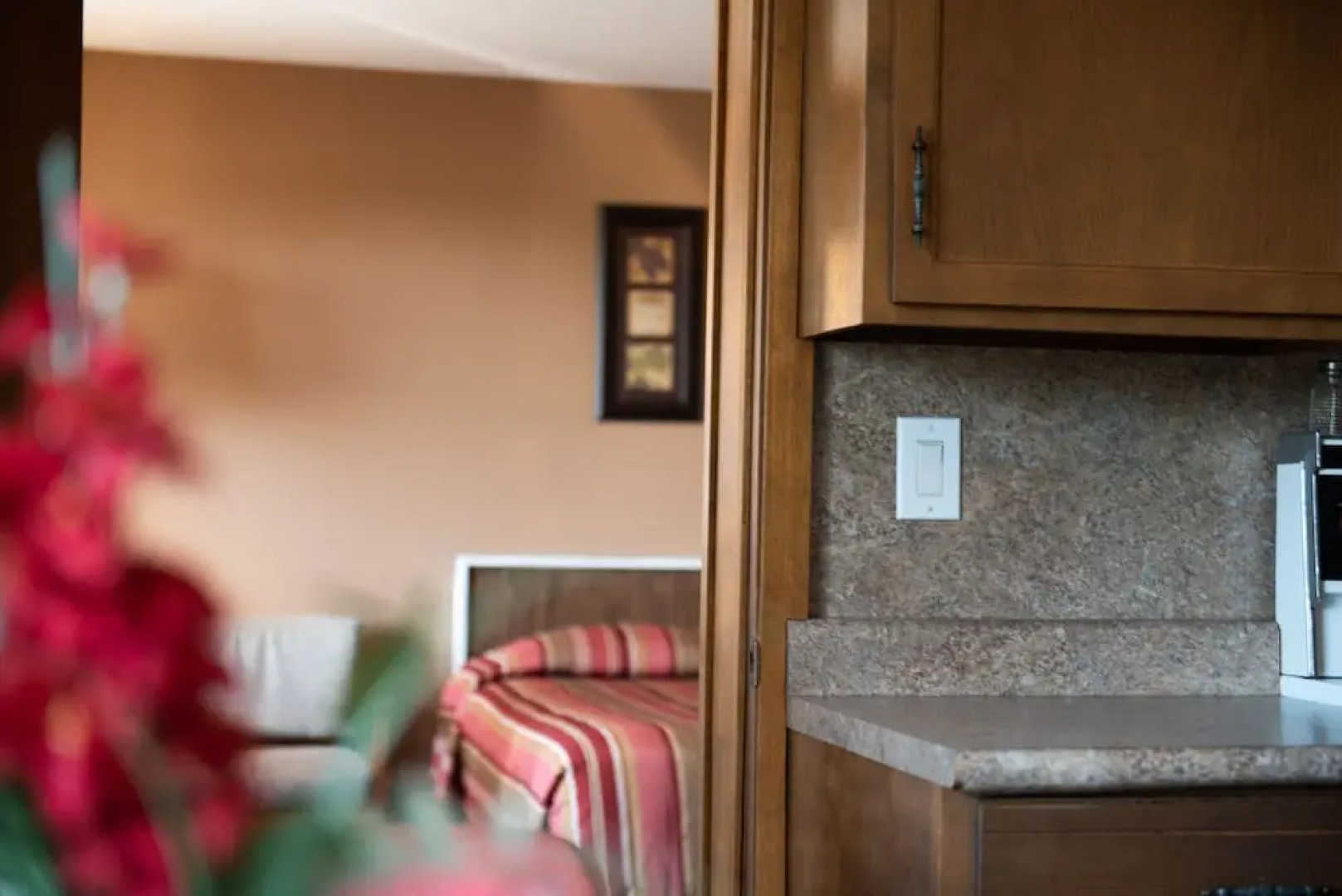 Adams Golden Acres Motel