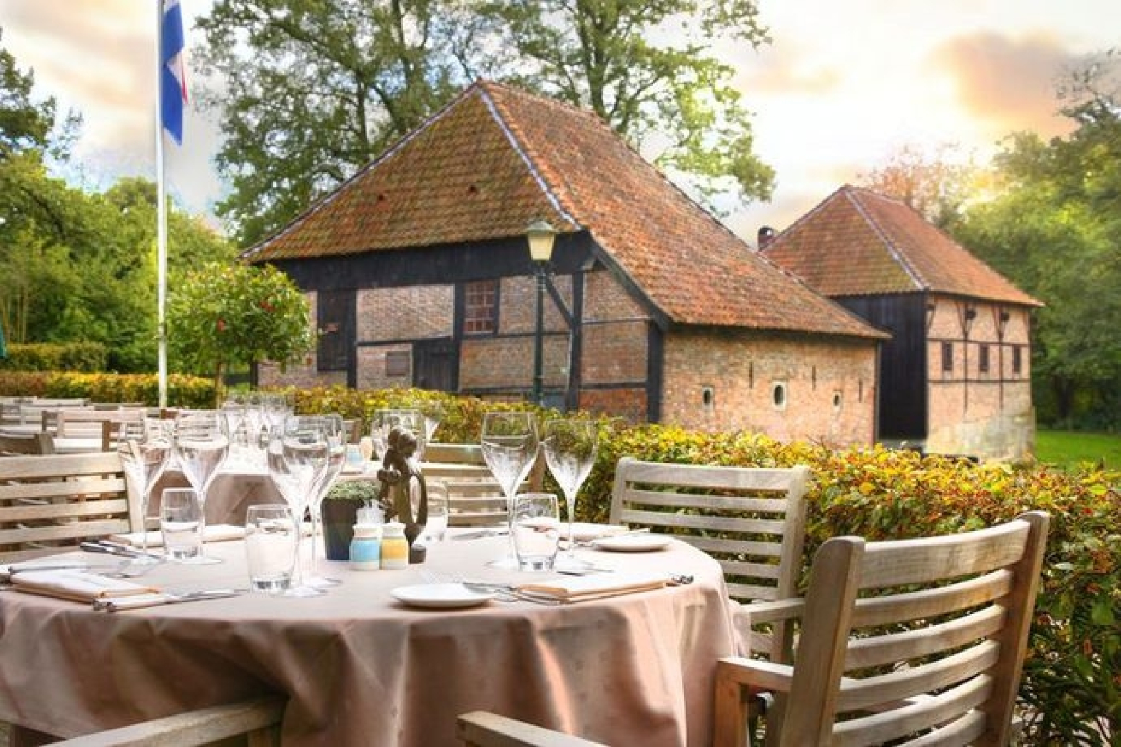 Restaurant & Hotel Bij de Watermölle