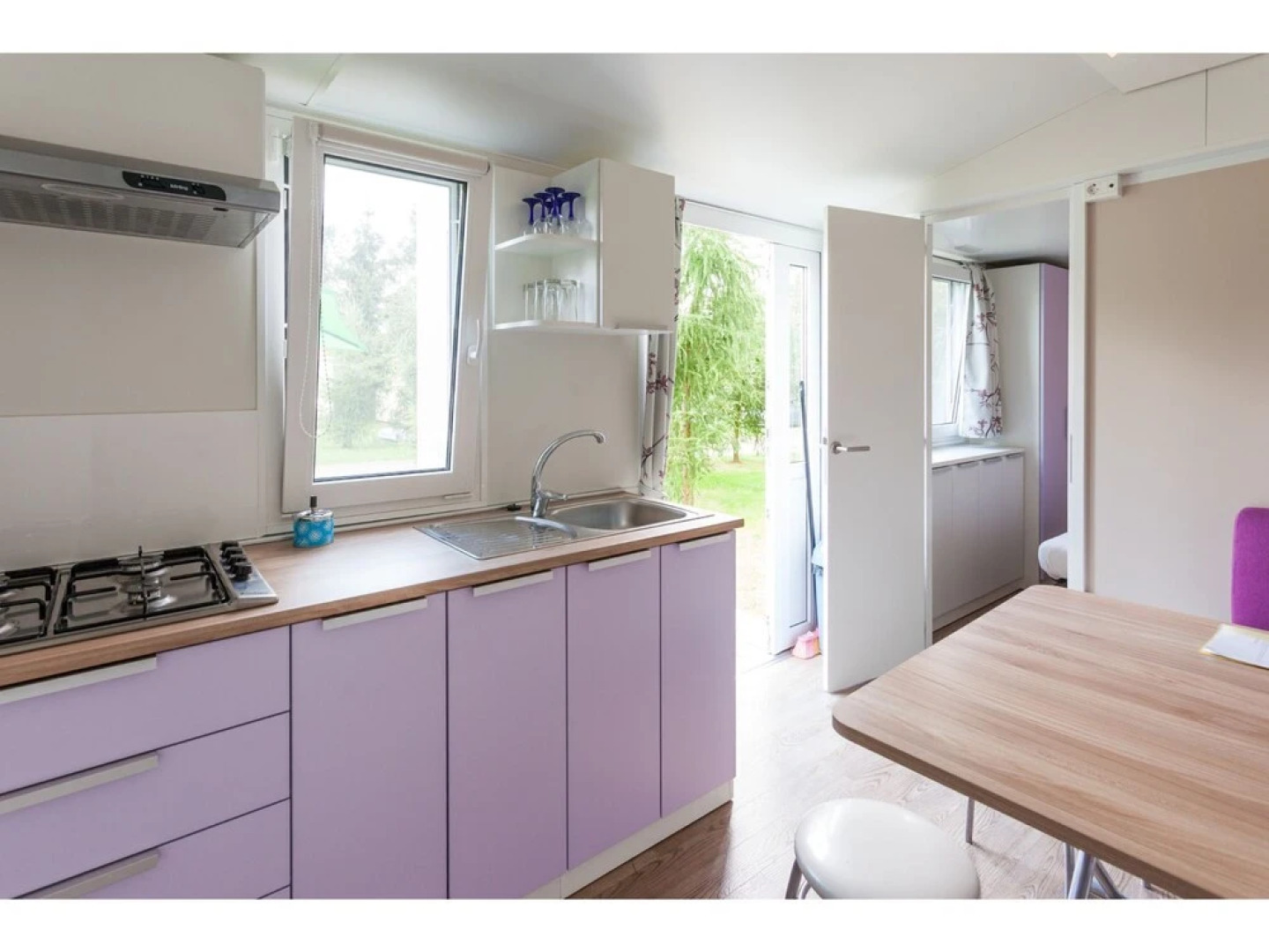 Snug Mobile Home in Januv Dul Bohemian With Pool