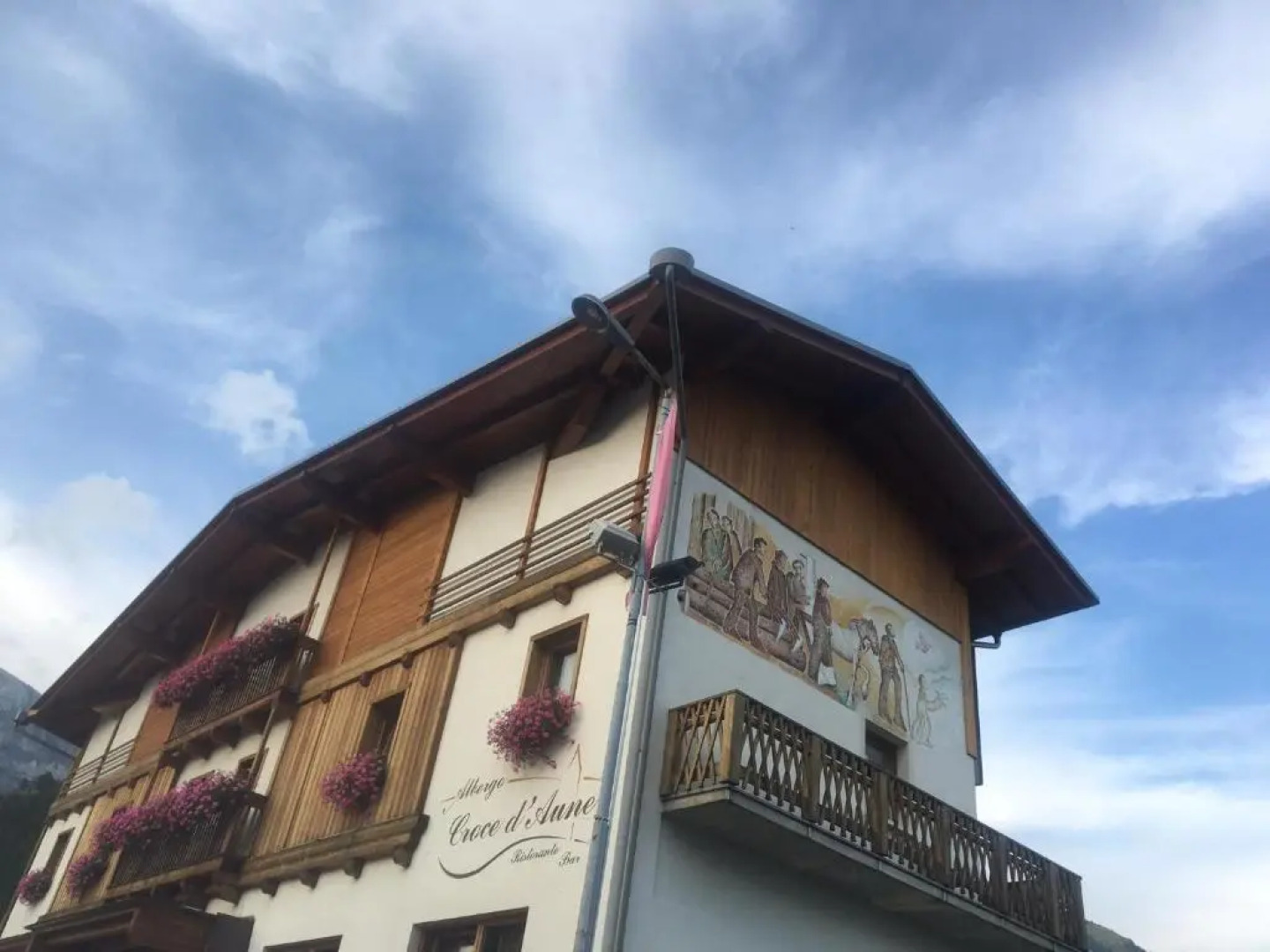 Albergo Croce d'Aune